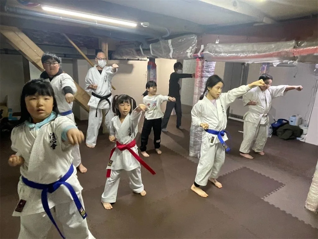 Interior of Hondori Seishinkan