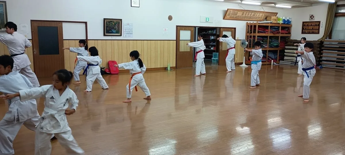 基本移動稽古