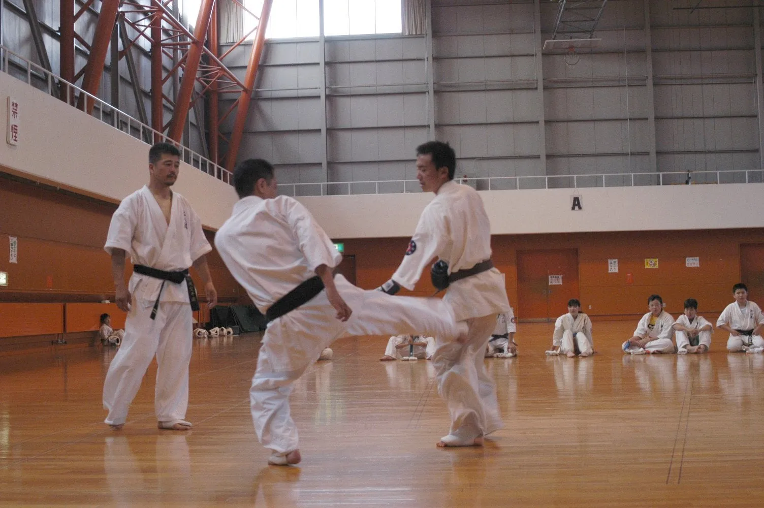 住吉師範との組手(10人組手)
